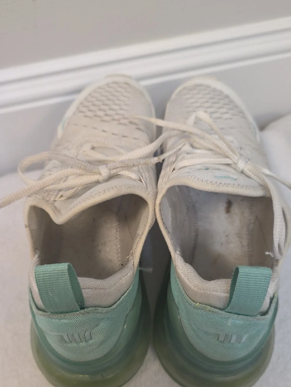 Nike Youth Air Max 270 React — White with Mint Accents Youth Size 6